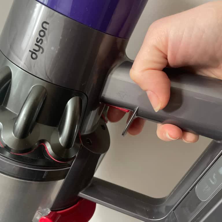 Garanti Dışı Dyson V10 Tetik Arızası Ücretsiz Değişim Talebi