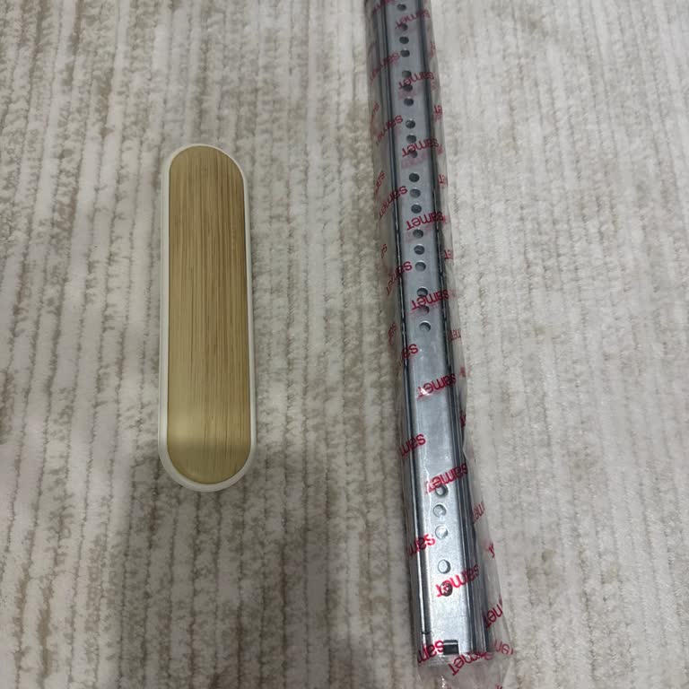 Vivense'de Eksik Şifonyer Parçaları Ve Cevapsız Yanıt