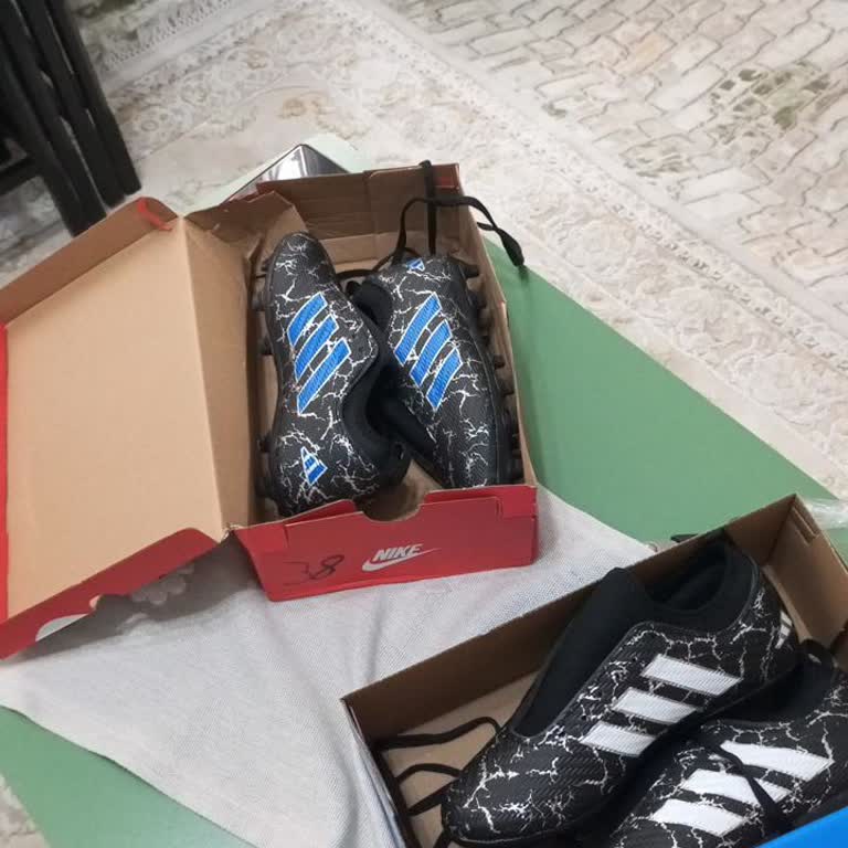 İlanla Uyuşmayan Ürünler, Eksik Aksesuar Ve Faturasız Kargo Nedeniyle İade Talebi