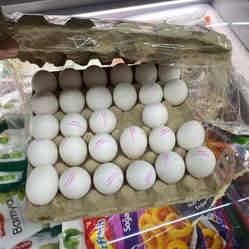 Ayıplı Yumurta Kolisinde Eksik Ve Bozuk Yumurta, Mağaza Fiş Şartı İle Değişim Reddetti