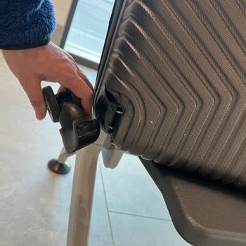 Schwerer Gepäckschaden und zusätzliche Kosten beim Flug mit Southwind Airlines