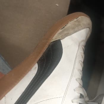 Puma Ayakkabısında Dikiş Atması Mağaza Kullanıcı Hatası İddiasıyla Reddedildi