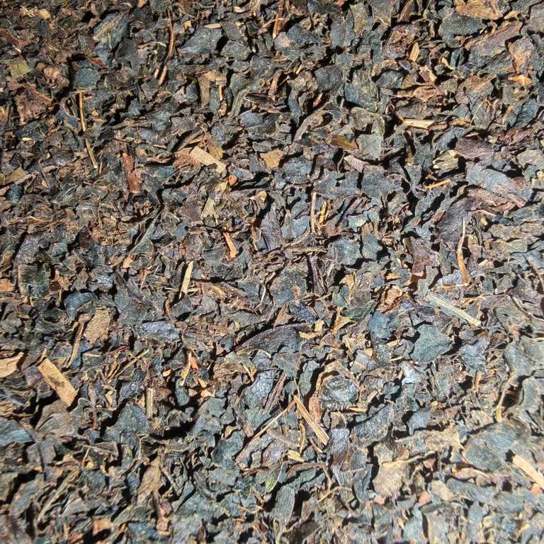 Karali Tiryaki Çayda Aşırı Sap Sorunu