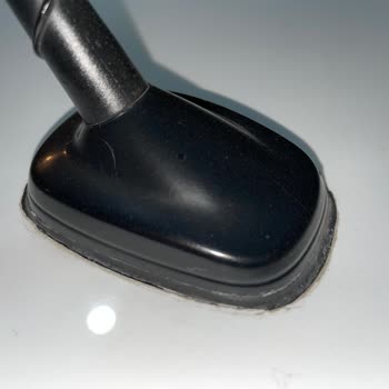 Volkswagen Polo Anten Ve Bagaj Lastiğinde Su Girişi Ve Çürüme