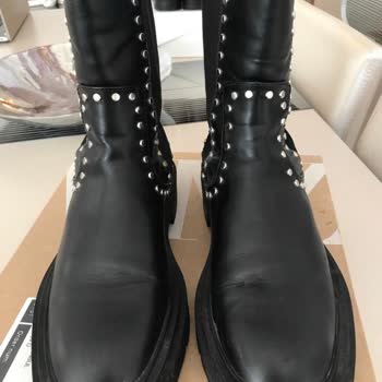 Dolap’ta Kolay İade Sistemi Satıcıları Kötüye Kullanıyor