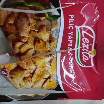 Lezita Dönerde Çiğ Ve Yanık Et Parçaları Gıda Güvenliği İhlali