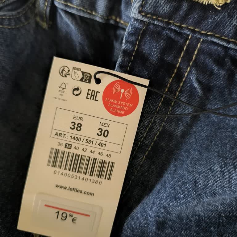 Lefties, solicito el envío del ticket de compra por SMS