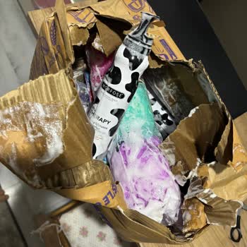 Patlayan Saç Köpüğü Nedeniyle Ürünlerim Zarar Gördü Ve Değişim Talebi