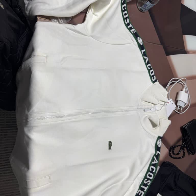 Wrose Wear Yanlış Ceket Gönderdi, Müşteri Hizmetine Ulaşamıyor