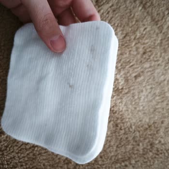 Baby Me Bebek Pamuklarında Renkli Lekeler Ve Hijyen Sorunu