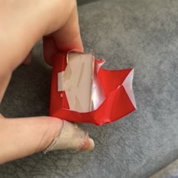 Ülker Napoliten Çikolatasının Bozulmuş Olması Ve Müşteri Hizmetlerine Ulaşılamaması