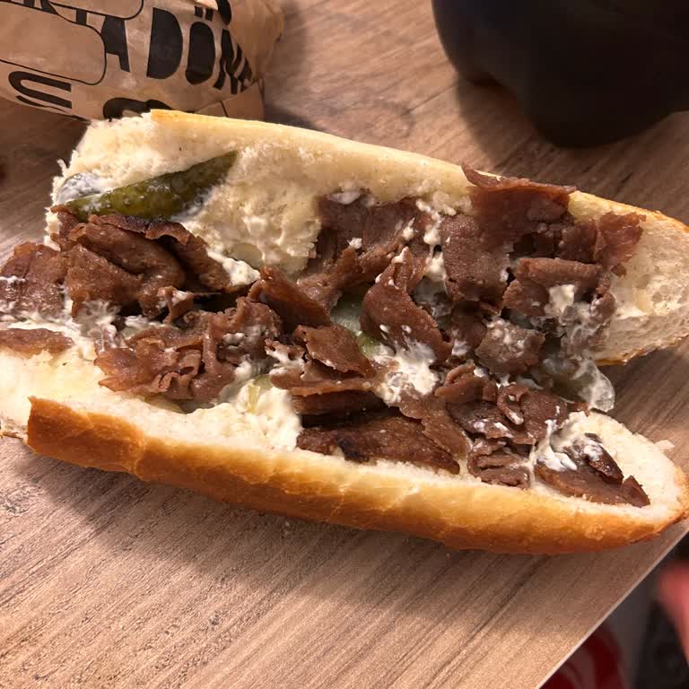 Migros Yemek'te Ayıplı Döner Ve İade Reddi