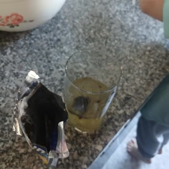 Capri‑Sun İçeceğinde Görülen Siyah Yabancı Madde Sağlık Riski Oluşturuyor