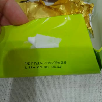 Eti Çikolata Bütün Antep Fıstıklı Üründe Küflenme Ve Sağlık Riski