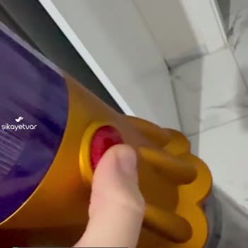 Dyson V12 Kendi Kendine Kapanıyor!