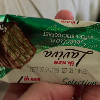 Orta Garaj Esen Şubesinde Son Kullanma Tarihi Geçmiş Çikolata Satışı Ve Sağlık Endişesi