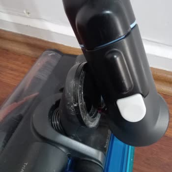 Garanti Süresi İçinde Kırılan Süpürge Ayağına 1850 TL Ücret Talebi