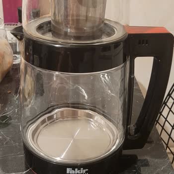 Fakir Shaye Çay Makinesinde Azalmayan Kötü Koku