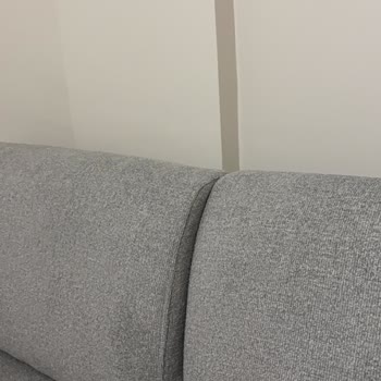 Defolu Koltuk Takımı Ve Hasarlı Yemek Masası İçin Acil Çözüm Bekliyorum