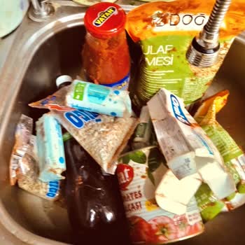 Şok Online Market'te Açık Domates Rendesi Nedeniyle Hijyen Sorunu Ve Değişim Talebi