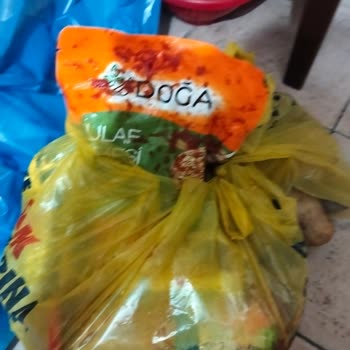 Şok Online Market'te Açık Domates Rendesi Nedeniyle Hijyen Sorunu Ve Değişim Talebi