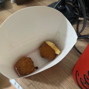 Kahve Yok, Hamburger Kalitesiz: Ücret İadesi Talebi