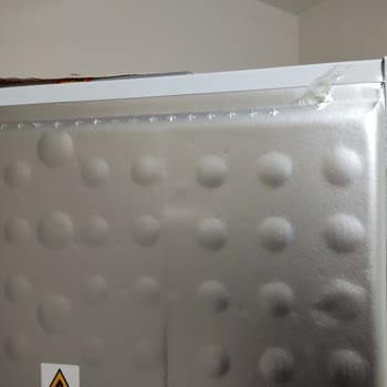 Arçelik Buzdolabı Eksik Parça Ve Açık İzolasyonla Teslim Edildi