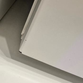 Bosch Buzdolabındaki Paslanma Ve Sararma Sorunu Ve Servis Tutarsızlığı