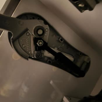 Samet Monolift Dolap Kapakları Piston Ve Makas Arızası