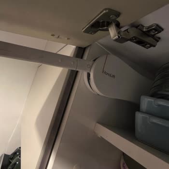 Samet Monolift Dolap Kapakları Piston Ve Makas Arızası