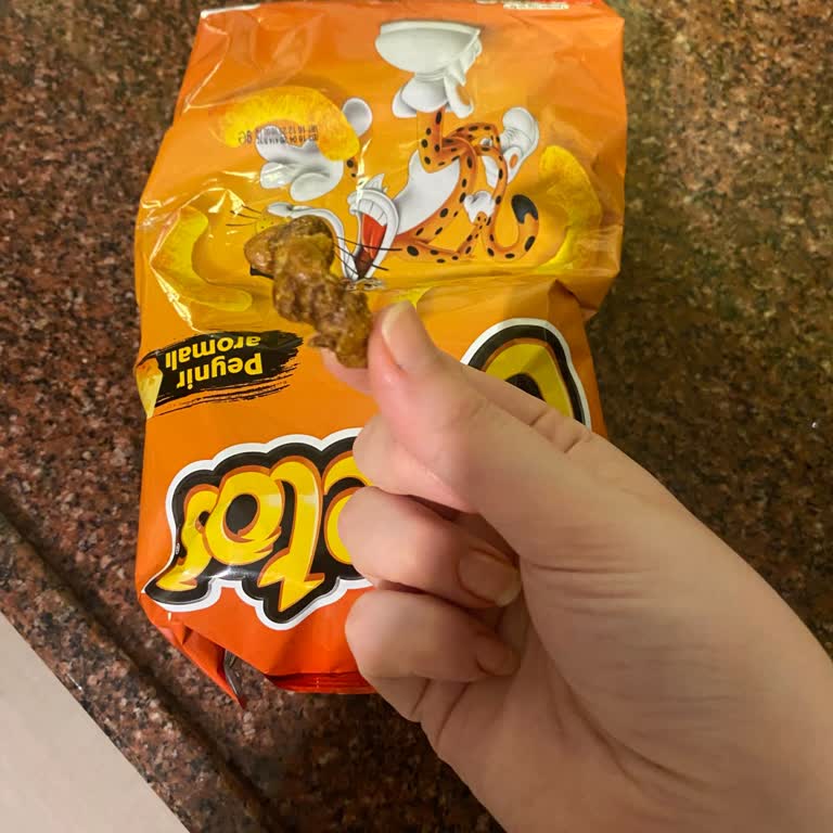 Cheetos Çipsinde Bulunan Yabancı Madde Sağlık Ve Hijyen Tehlikesi Oluşturuyor