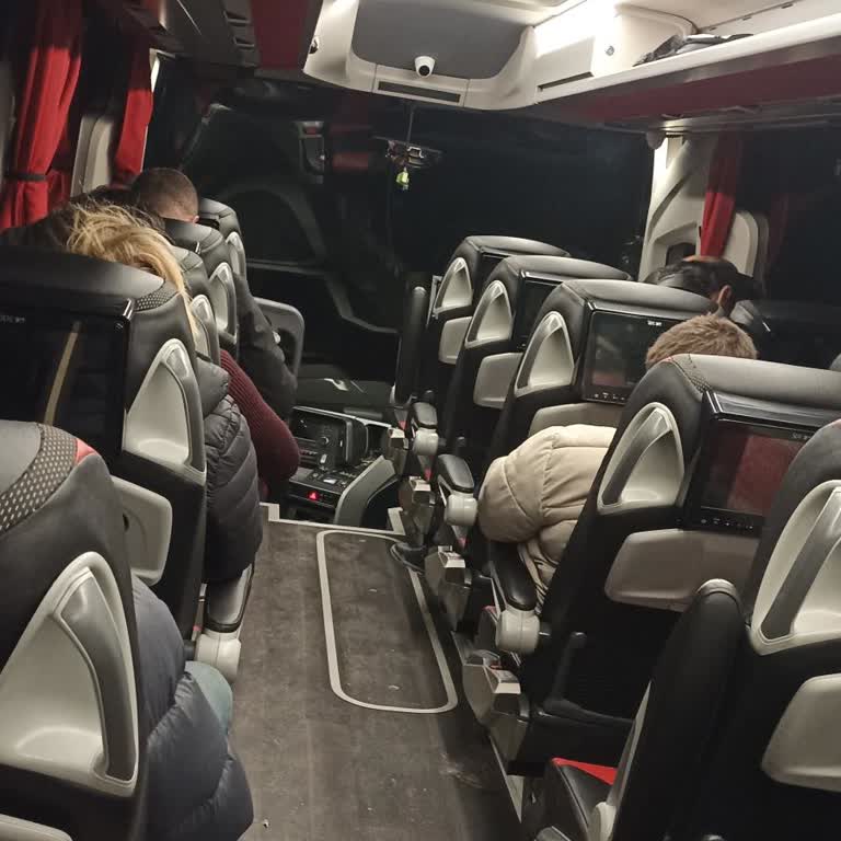 Bolu Yakınlarındaki Kamil Koç Otobüsü Arızası ve Bilgilendirme Eksikliği Nedeniyle Ek Ücret Talebi