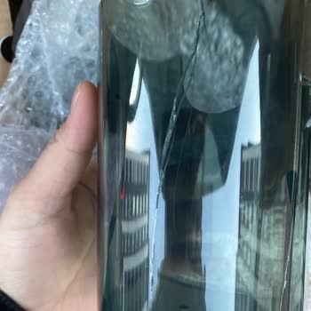 Greenhouse Önceden Hasar Görmüş ve Tamir Edilmiş Bir Ürün Gönderilmiş