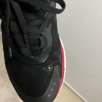 Kısa Sürede Delinen Ayakkabıda Garanti Reddi Ve Çözüm Talebi