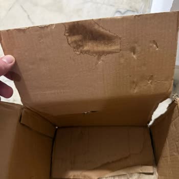 Kargodaki Sızdıran Ürünler Ve Yetersiz Paketleme İçin Ücretsiz Değişim Talebi