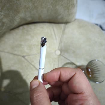 Parliament Night Blue Sigaralarında Yanma Ve Tat Sorunu: İade Talebi