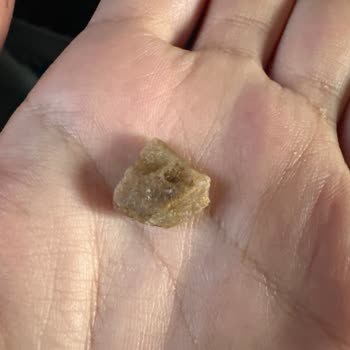 Nesfit Karışık Meyve Ürününün İçinde Taş Bulunması