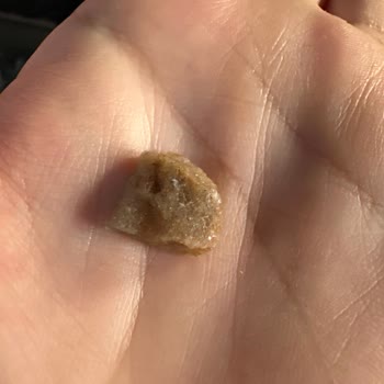 Nesfit Karışık Meyve Ürününün İçinde Taş Bulunması