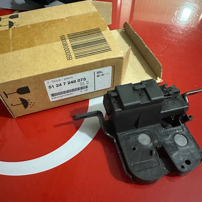 BMW 1.16d Bagaj Kapağı Kilidi Kronik Arızası Ücretsiz Onarım Talebi