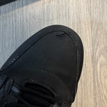 Slazenger Outdoor Ayakkabı Üç Ayda Delindi, Değişim Talebi