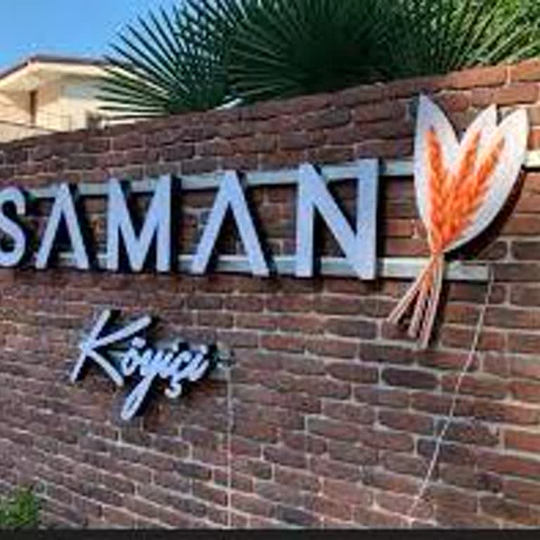 Masalar Arası 30 Cm Mesafe Ve Çözüm Üretmeyen Personel