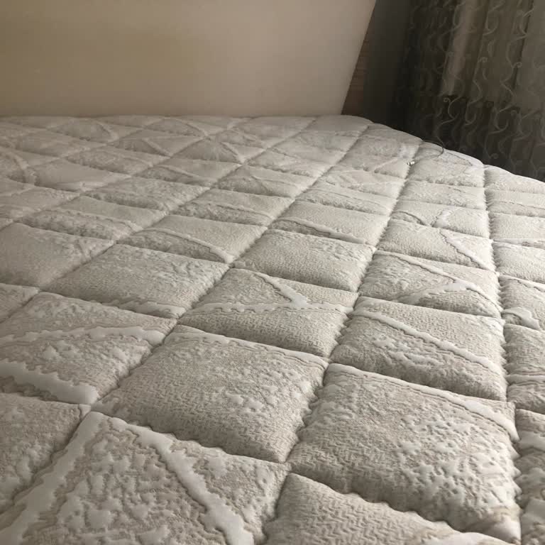 10 Bin TL'lik İstikbal Yatağında Hızlı Çökme, Garanti Sürecinde Cevapsızlık