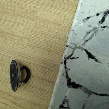 Patlayan Cam Kapak Ve Ücretsiz Değişim Taleplerinin Reddedilmesi