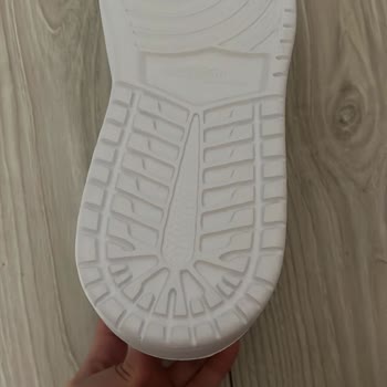 Level Step Sağlık Riski Taşıyan Kimyasal Kokulu Ayakkabı Ve Uzayan İade Süreci