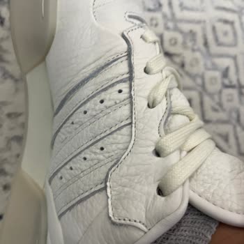 Adidas Uygulamasındaki Görsel Ve Gelen Ayakkabı Arasındaki Farktan Dolayı İade Ve Değişim Talebi