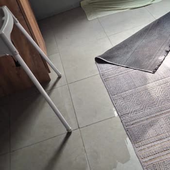 Kendi Kendine Su Alan Çamaşır Makinesi Nedeniyle Ev Hasarı Ve Garanti Reddi