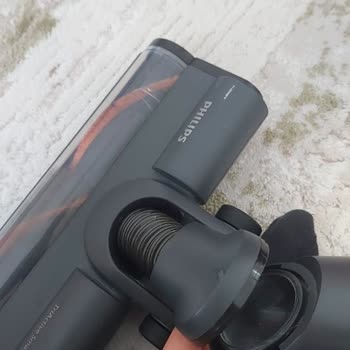 Garanti Dışı Diyorlar, Yedi Bin TL'lik Philips Süpürge Parçası Ücretsiz Değiştirilsin