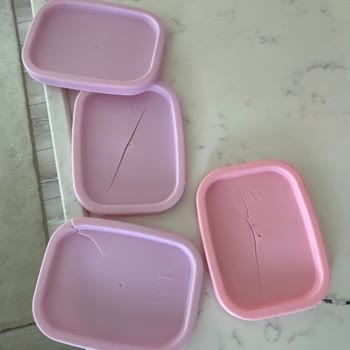 Lav Kapakları 5 Yılda Kendiliğinden Yırtıldı, Değişim Talebi