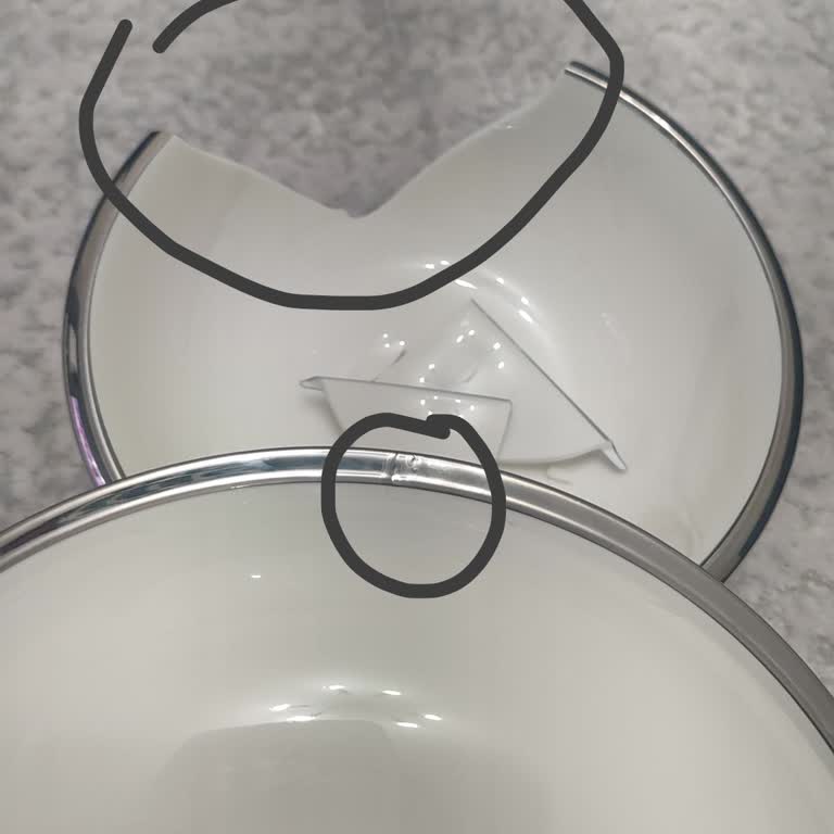 Hepsiburada Ve Korkmaz’dan Kırık Kase İçin Çözüm Sunulmadı