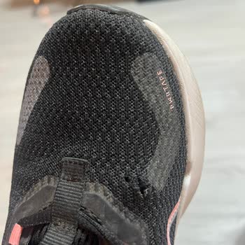 Puma Ayakkabısında Kırık Ve Delik, Değişim İsteği Reddedildi